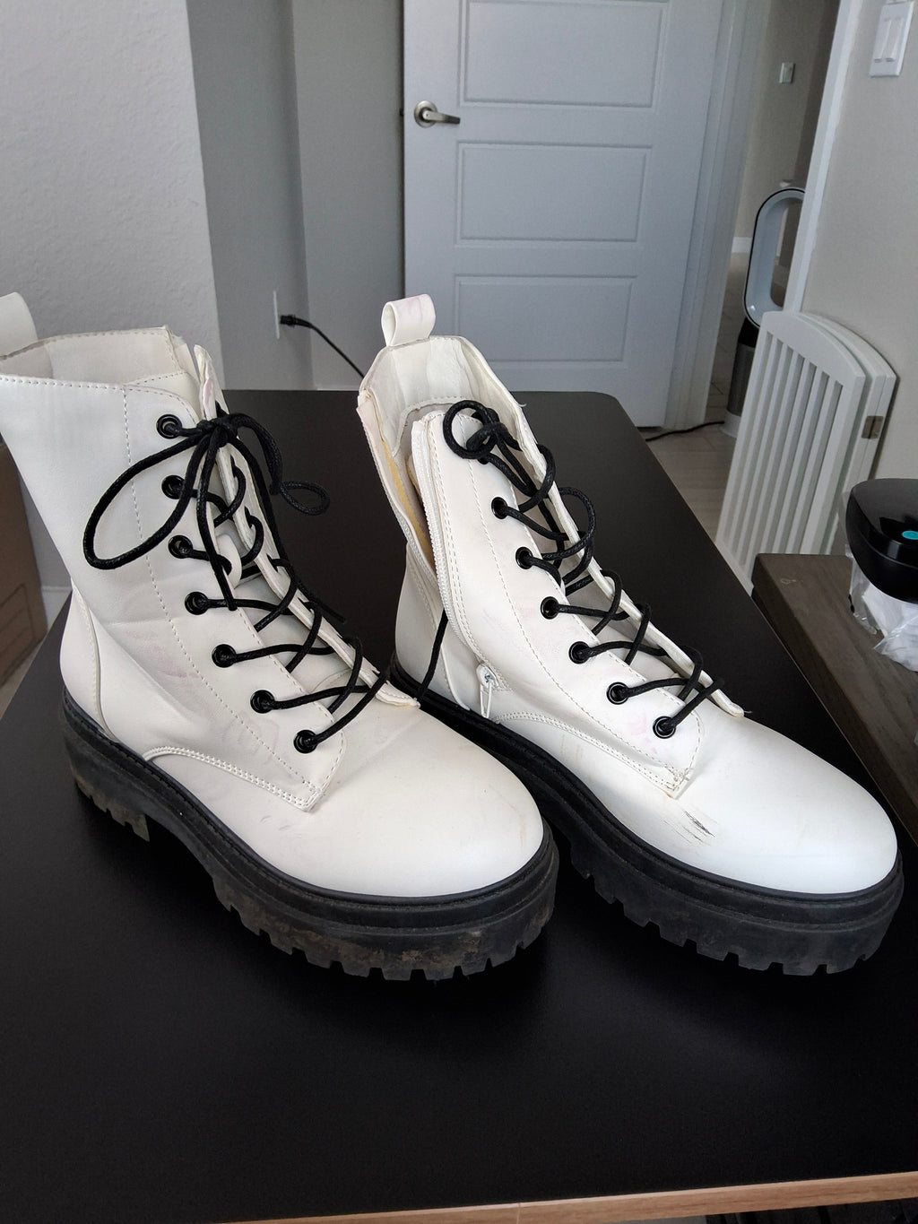 White Combat Boots with side zipper Size 6