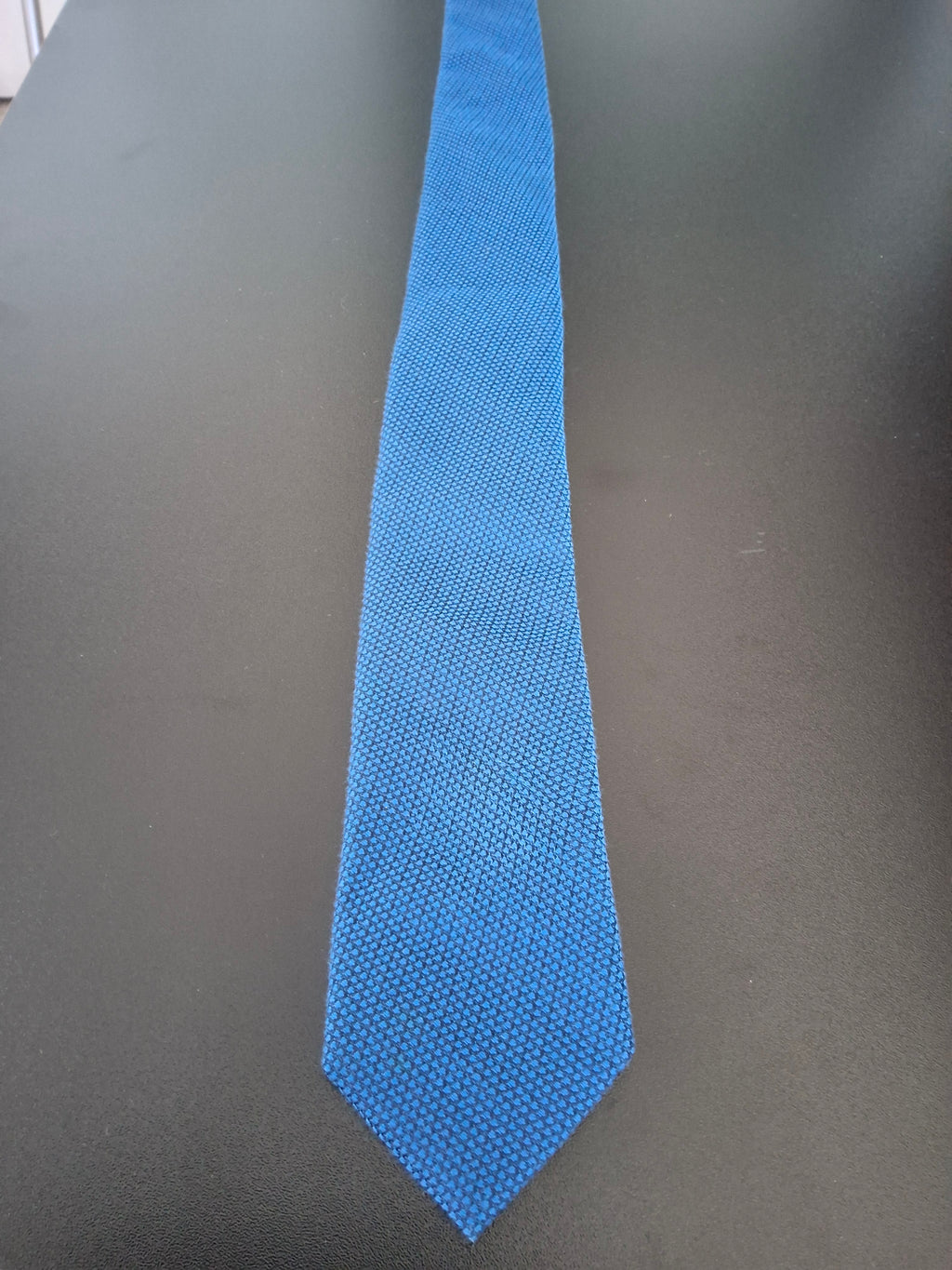 Perry Ellis Mens Tie in Blue